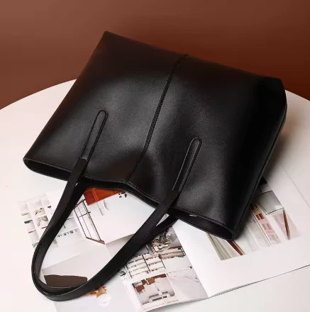 Classic Black Leather Sholder Bag